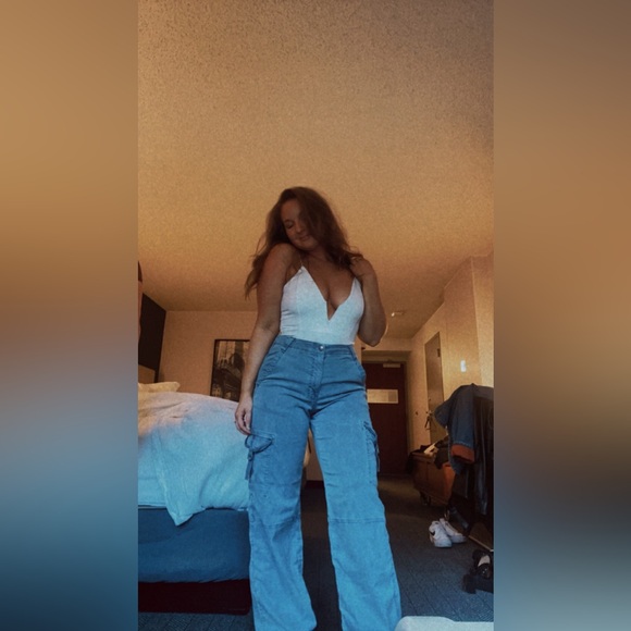 ☀️posh ambassador!☀️I 💙 bundles☀️ offers welcome - Picture 3 of 5